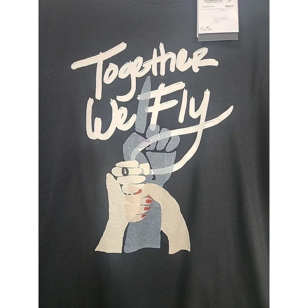 New Women's Nike Swoosh Fly Boyfriend T Shirt Size Med We Fly Together BLACK